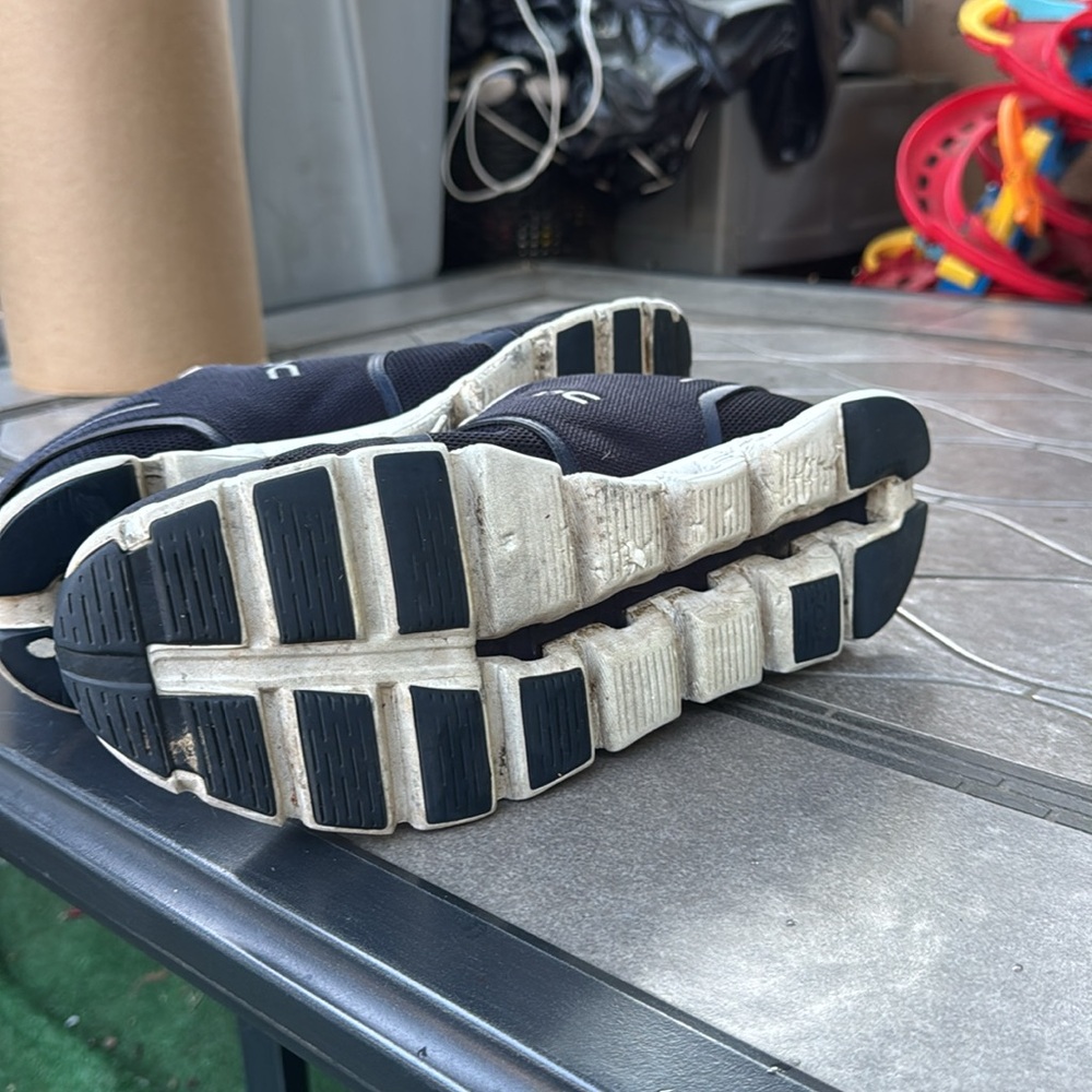 On Cloud 5 - image 7